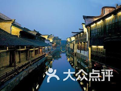 天蝎男说我们还不是男女朋友关系游戏画面